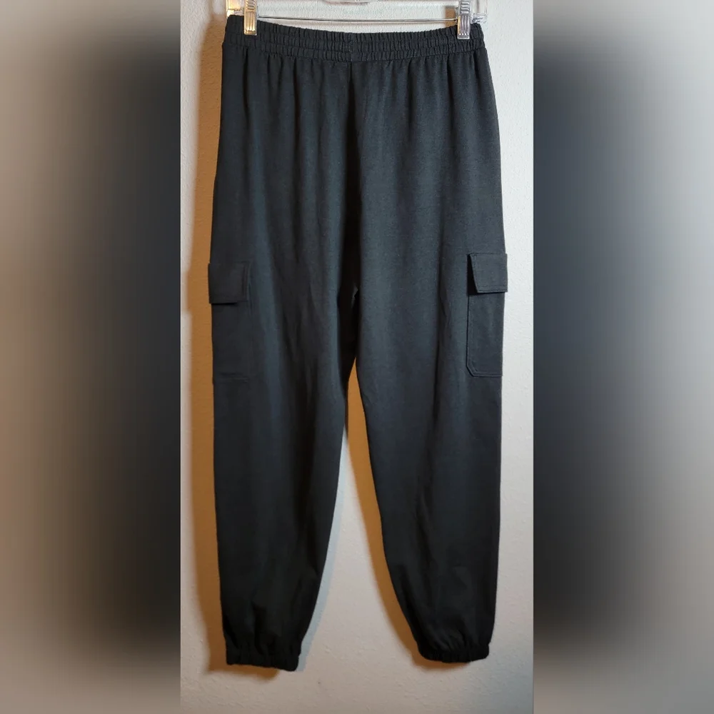 Vuori Boyfriend Cargo Pants Size Small Black - Picture 3 of 7